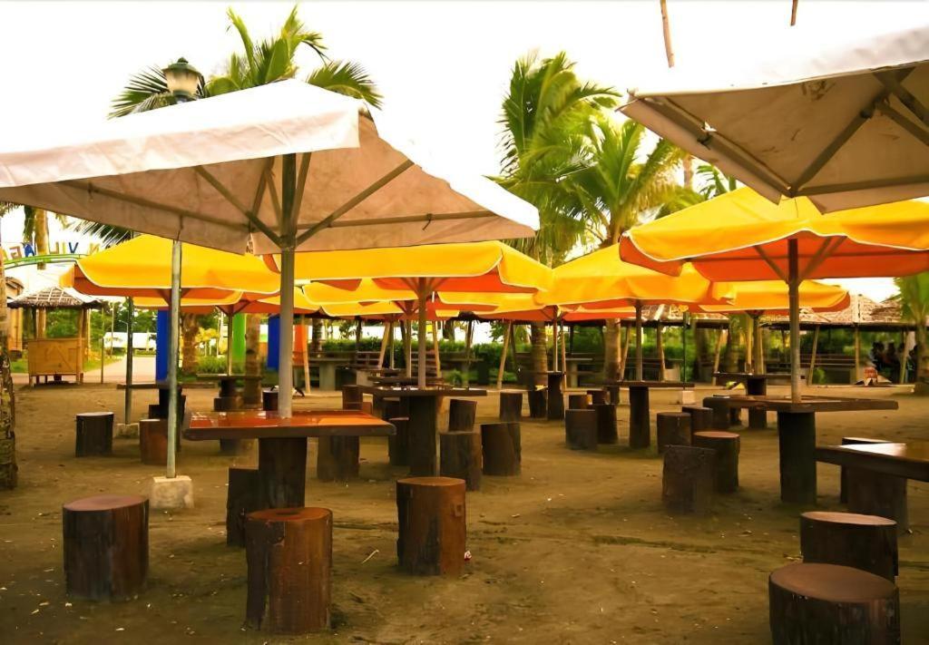 San Antonio Resort Roxas City Eksteriør billede
